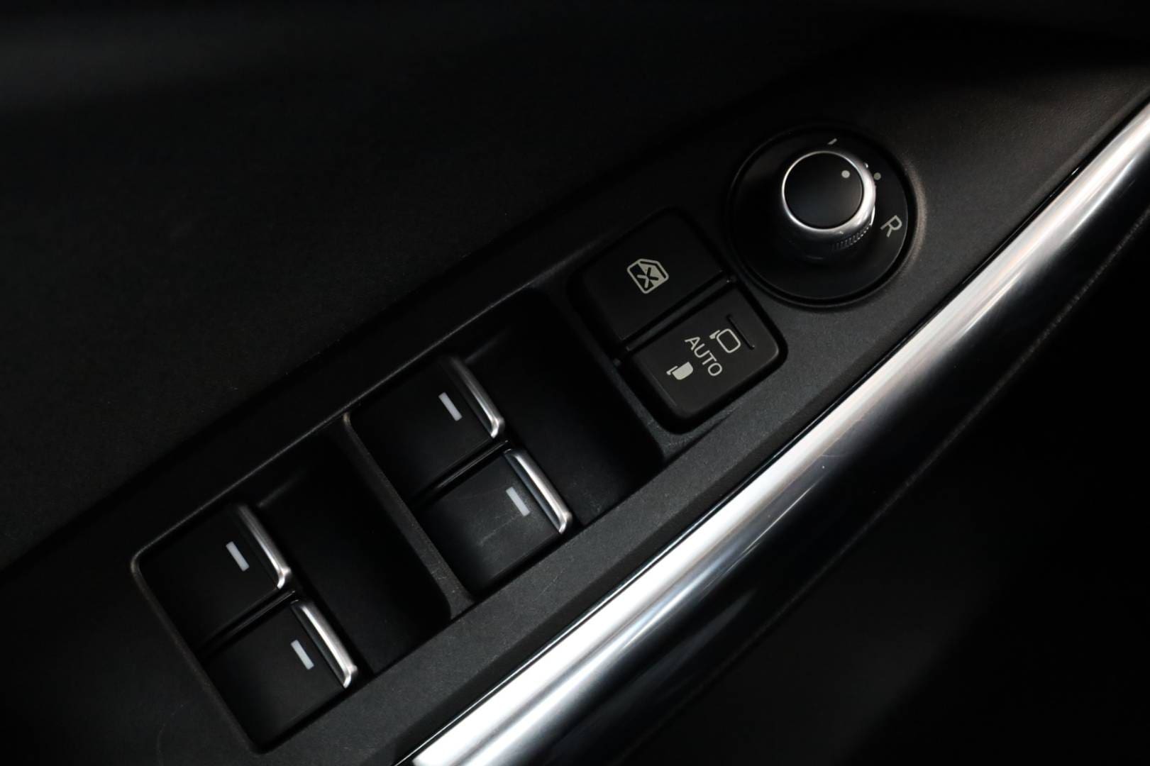 Mazda-6-Combi-Wagon-20-Skyactiv-G-Attraction-35