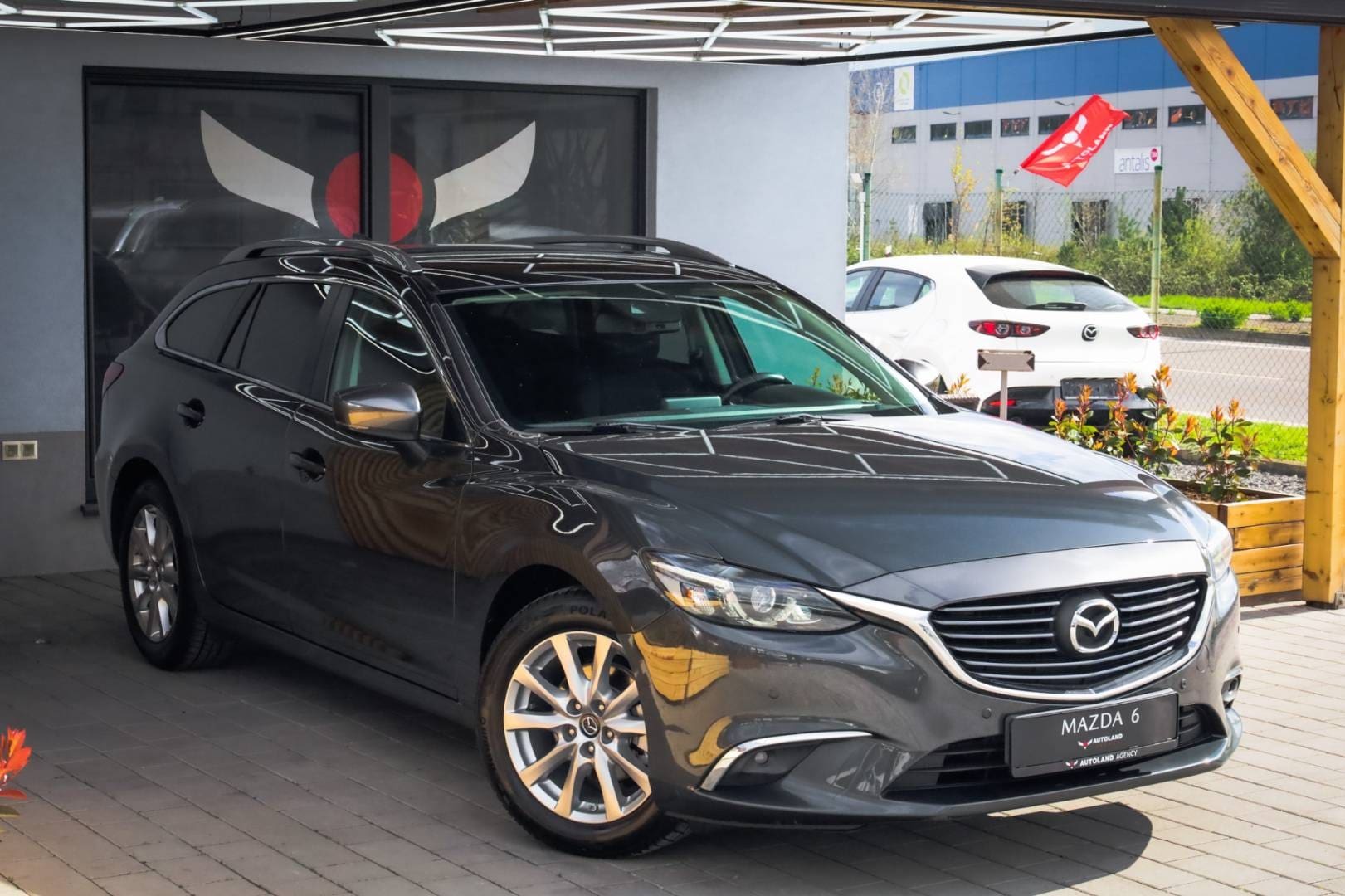 Mazda-6-Combi-Wagon-20-Skyactiv-G-Attraction-4