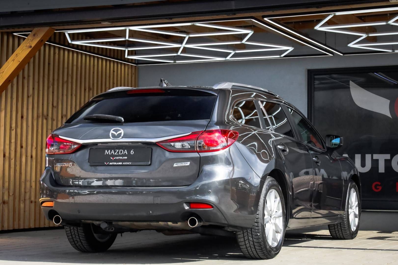 Mazda-6-Combi-Wagon-20-Skyactiv-G-Attraction-5