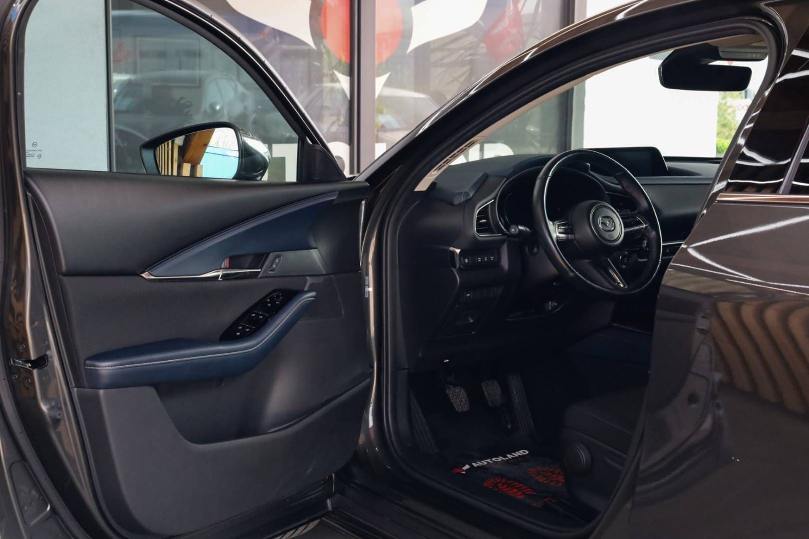 Mazda-CX-30-20-Skyactiv-G122-PlusStyleSafety-10