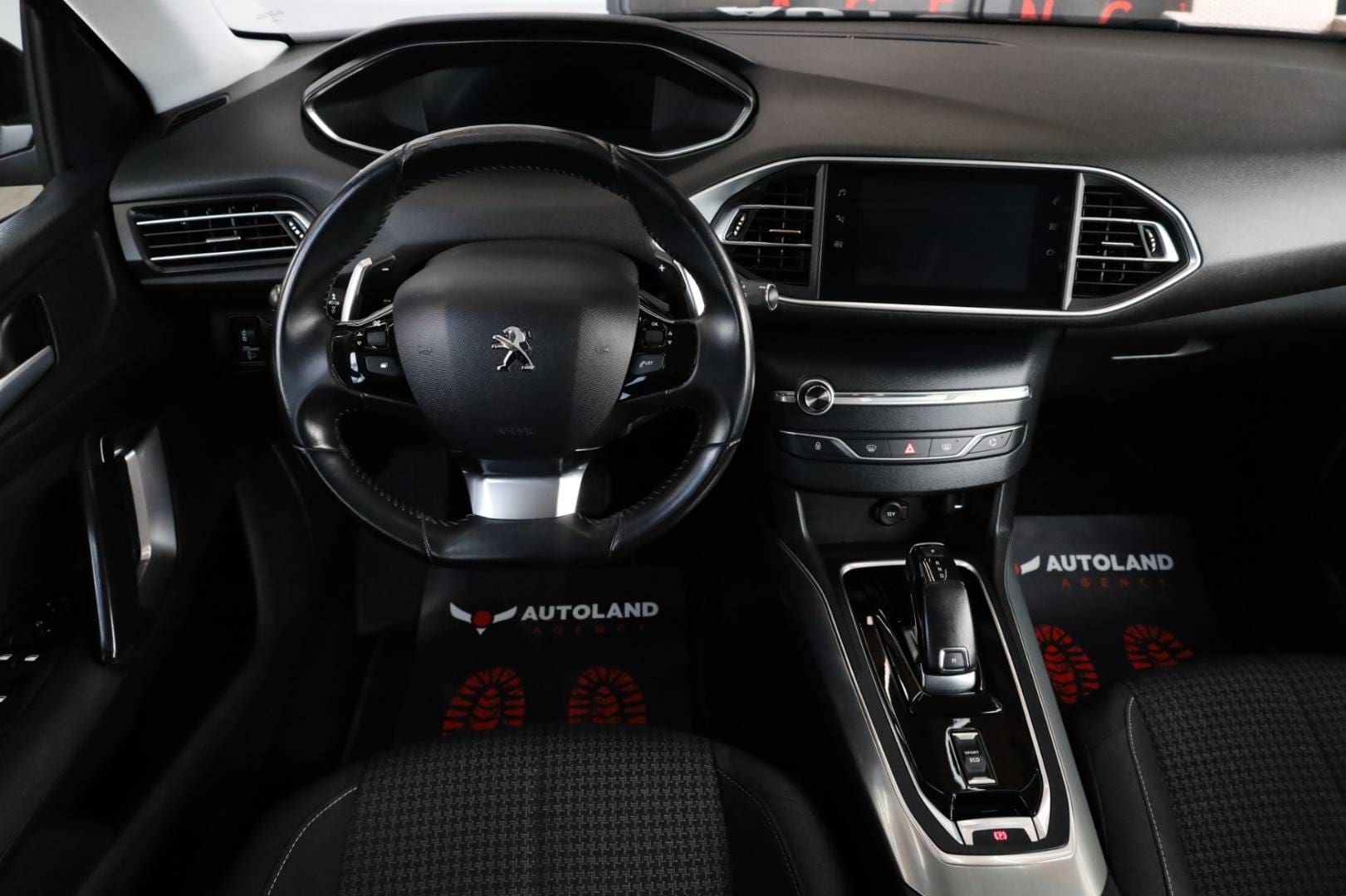 Peugeot-308-BreakSW-15-BlueHDi-SS-Active-EAT8-15