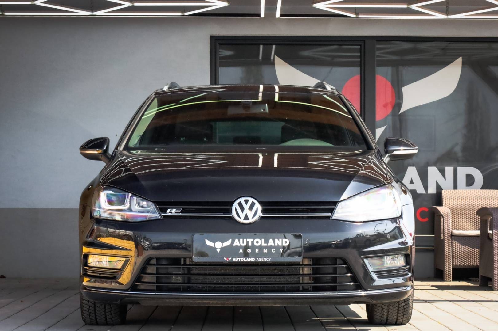 Volkswagen-Golf-Variant-20-TDI-BMT-R-Line-Comfortline-4MOTION-2