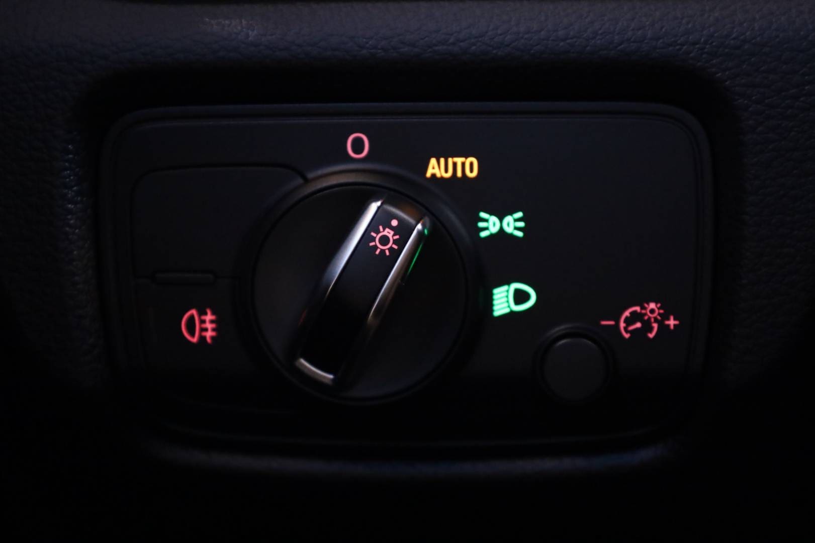 Audi-A3-S3-20-TFSI-quattro-37
