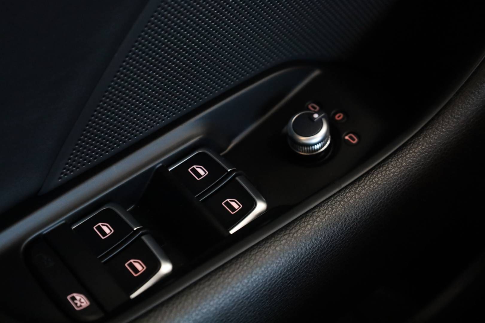 Audi-A3-S3-20-TFSI-quattro-38