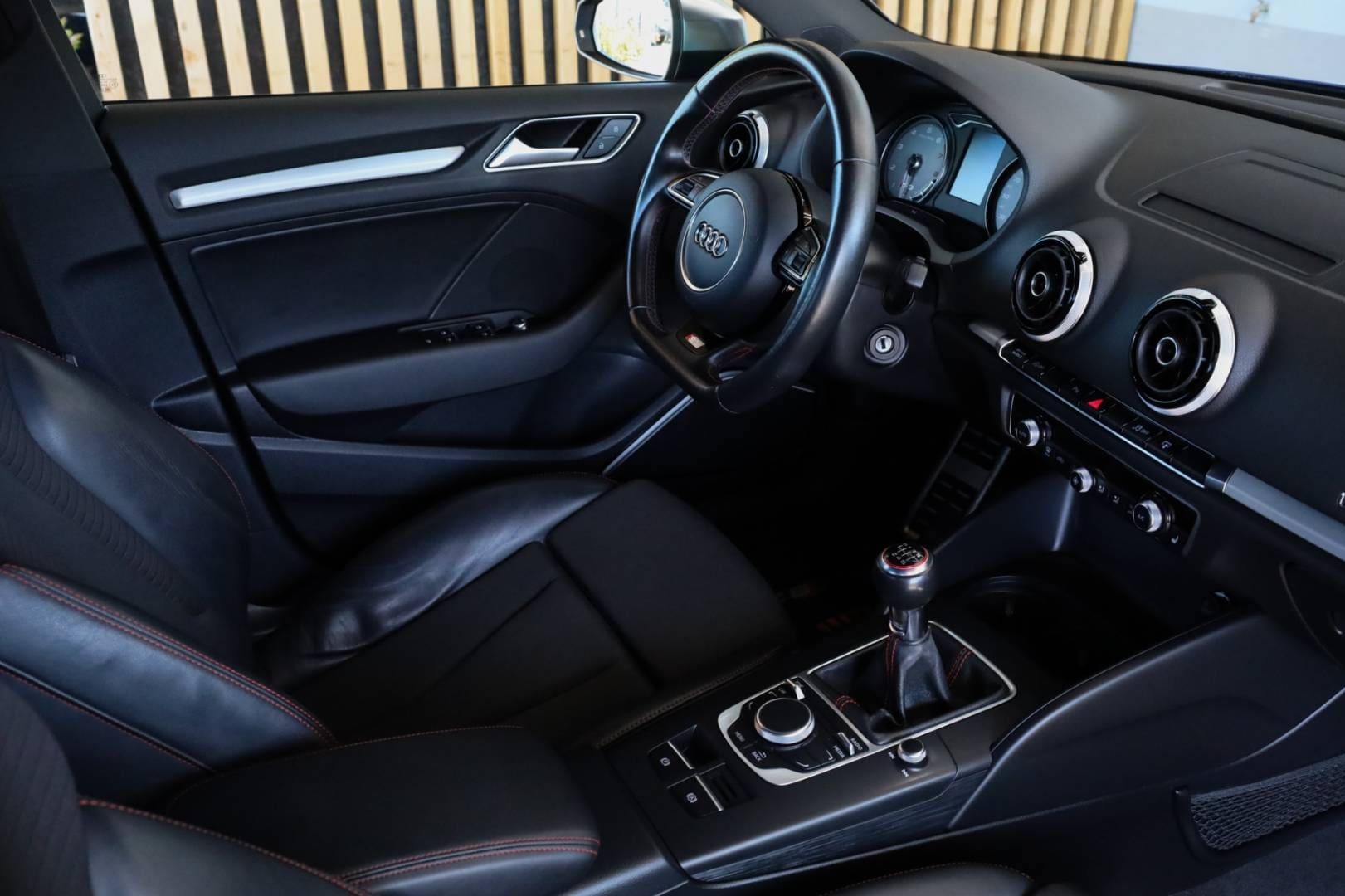 Audi-A3-S3-20-TFSI-quattro-46