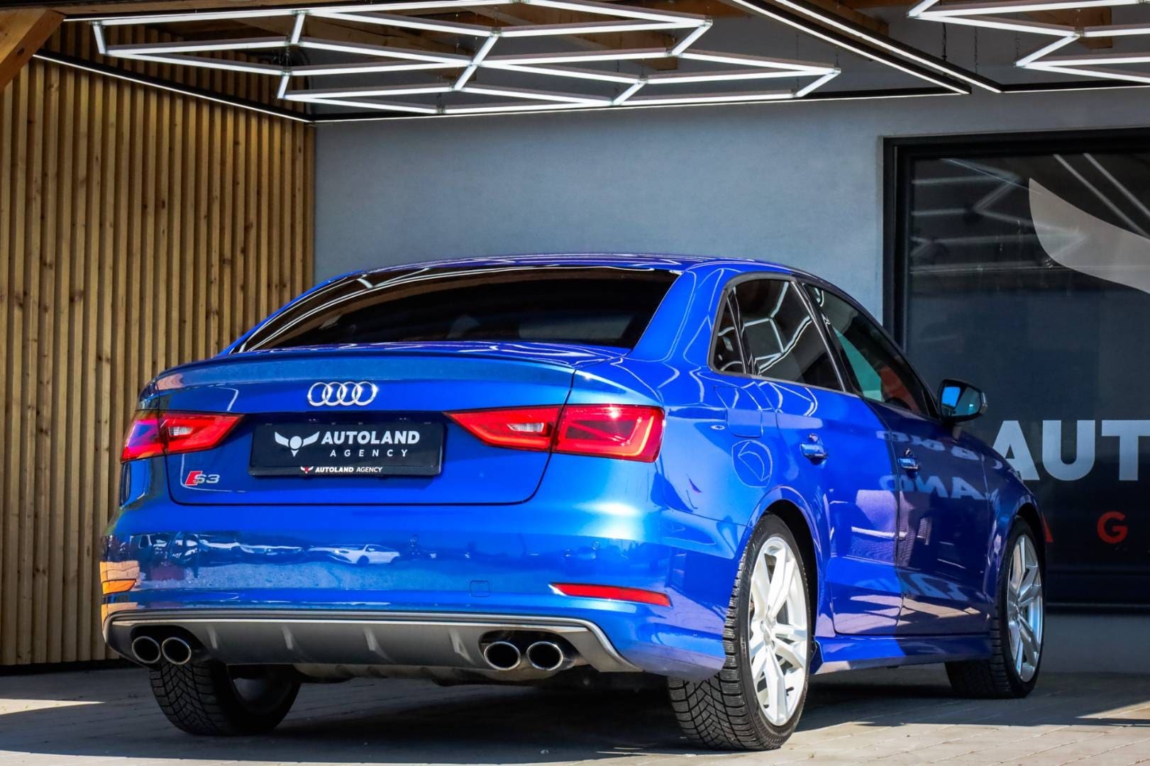 Audi-A3-S3-20-TFSI-quattro-5