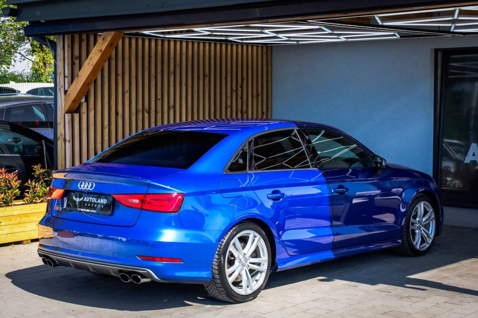 Audi-A3-S3-20-TFSI-quattro-6