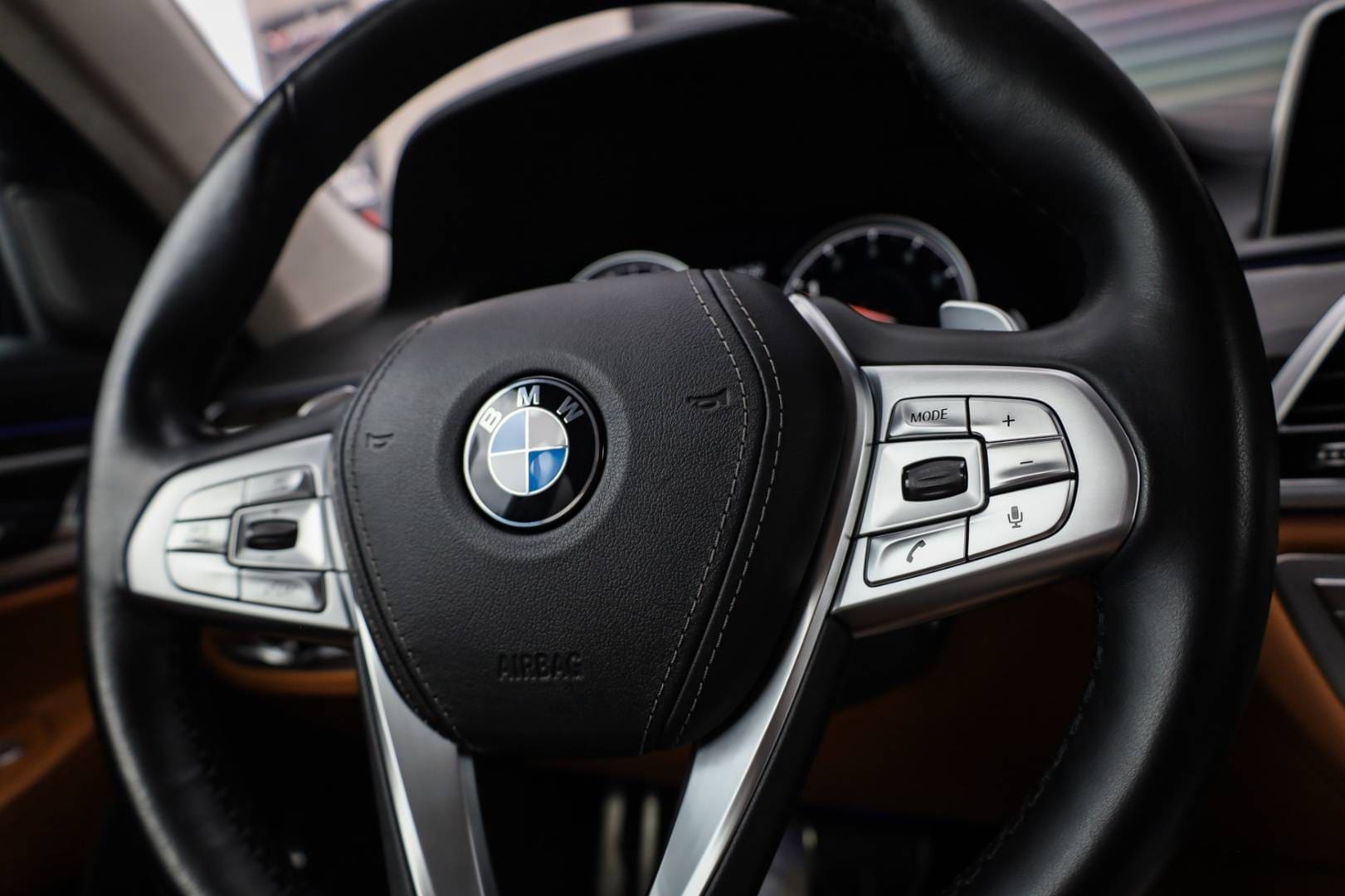 BMW-Rad-7-750Li-M-packet-xDrive-AT-760Li-V12-Optic-27