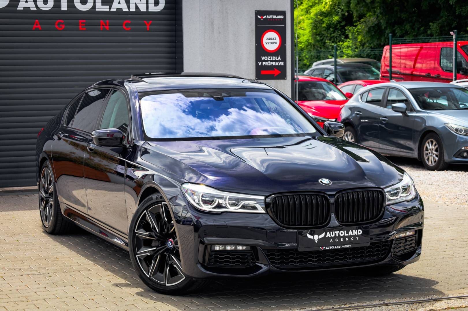 BMW-Rad-7-750Li-M-packet-xDrive-AT-760Li-V12-Optic-4