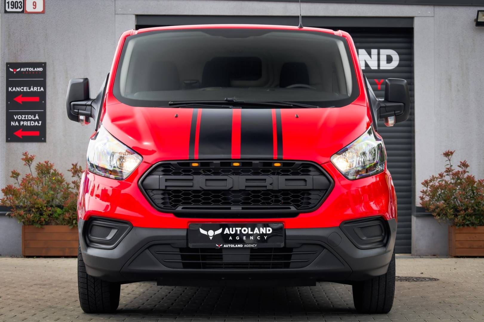 Ford-Transit-Custom-20-TDCi-Fleet-L1-260S-2