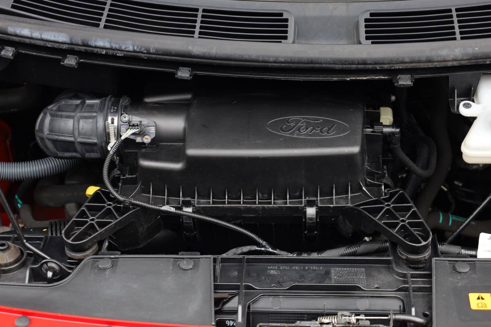 Ford-Transit-Custom-20-TDCi-Fleet-L1-260S-37