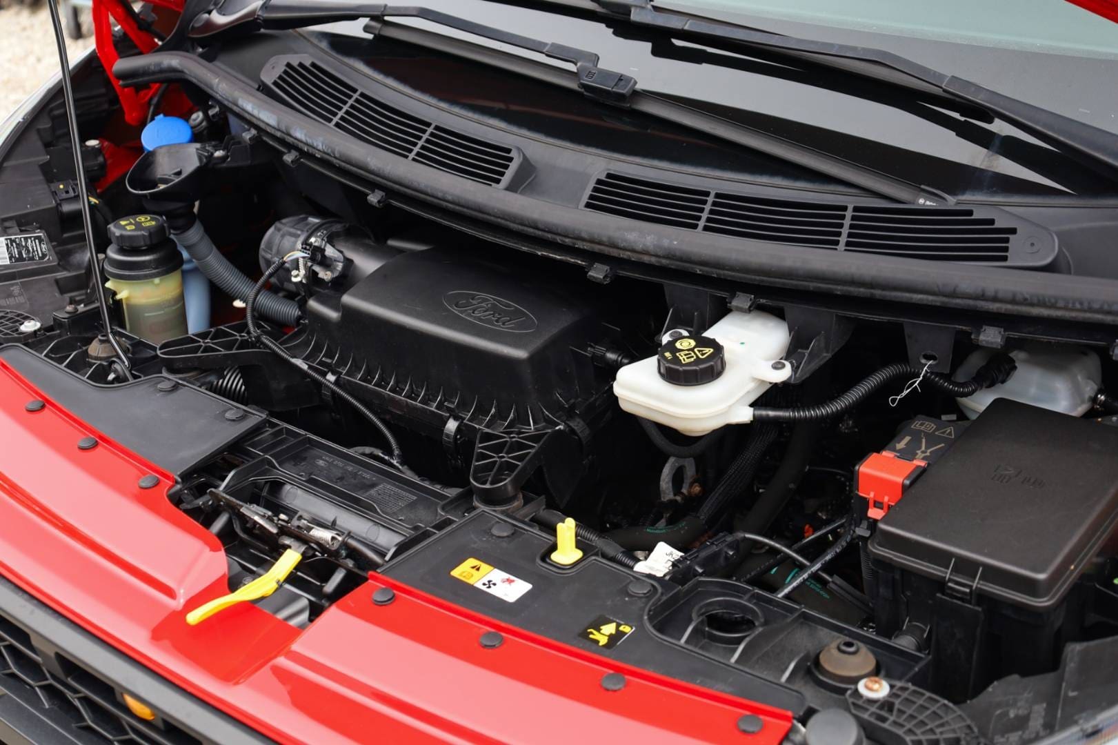 Ford-Transit-Custom-20-TDCi-Fleet-L1-260S-39