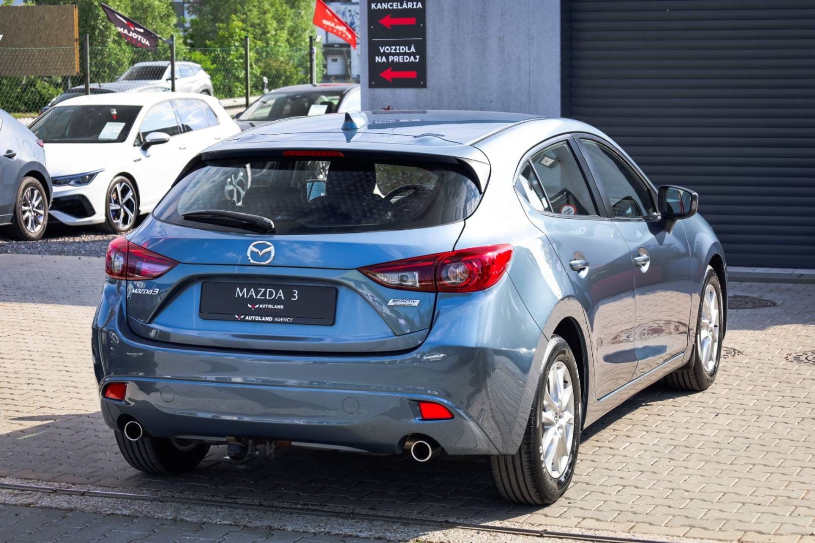 Mazda-3-20-Skyactiv-G120-Challenge-6