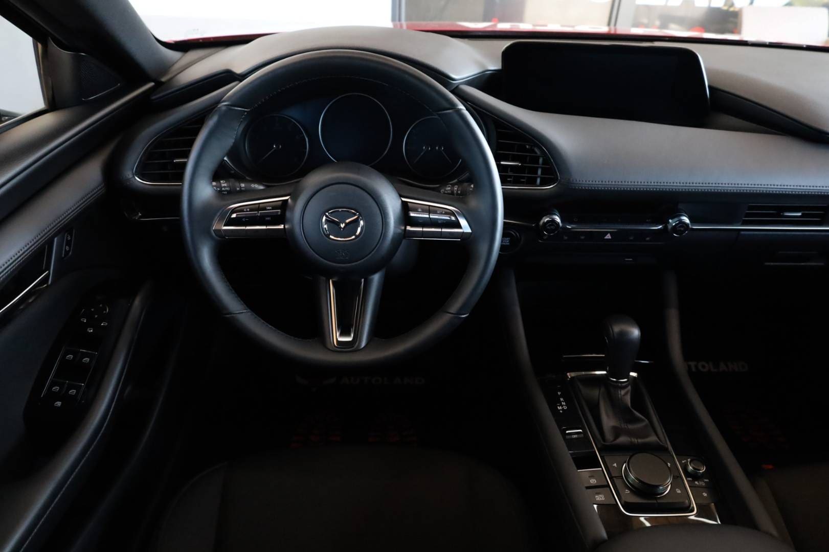 Mazda-3-20-Skyactiv-G122-PlusSafety-AT-15