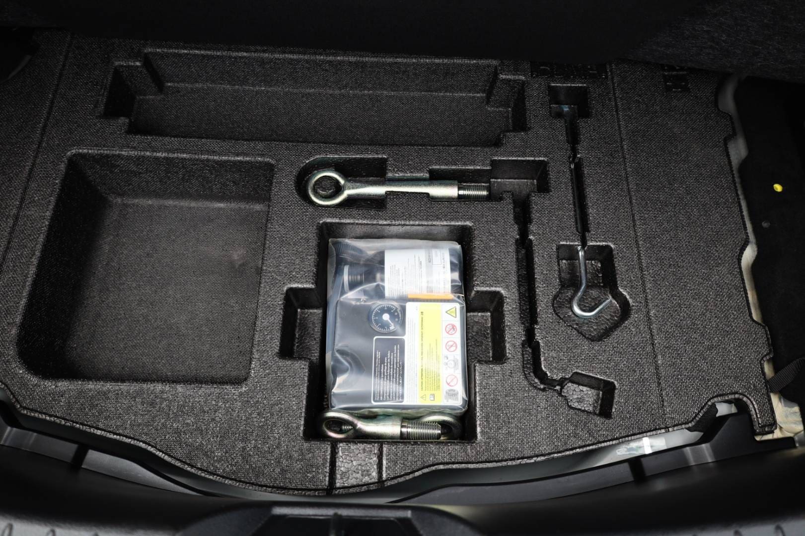 Mazda-3-20-Skyactiv-G122-PlusStyleSoundSafety-42