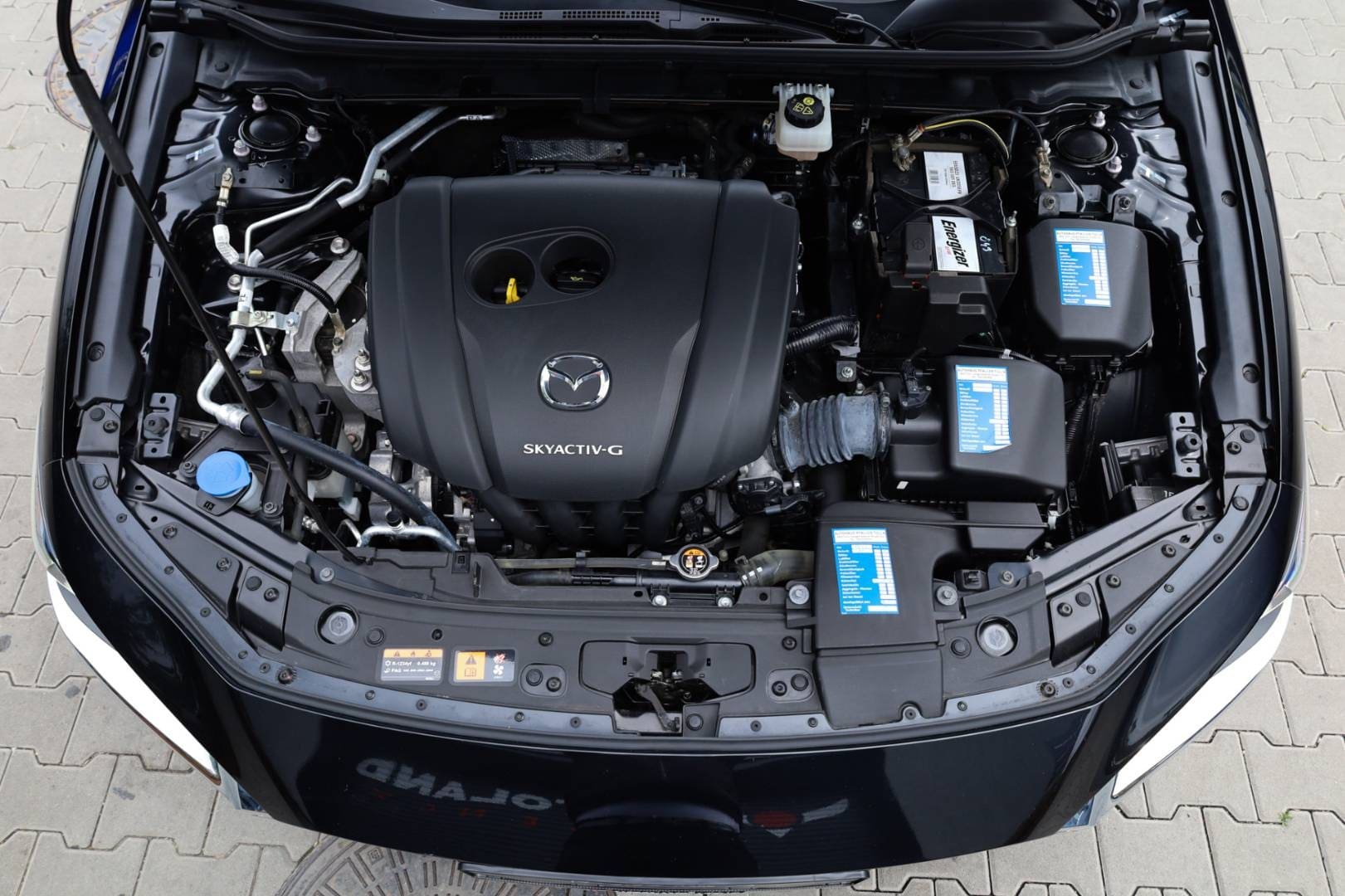Mazda-3-20-Skyactiv-G122-PlusStyleSoundSafety-47