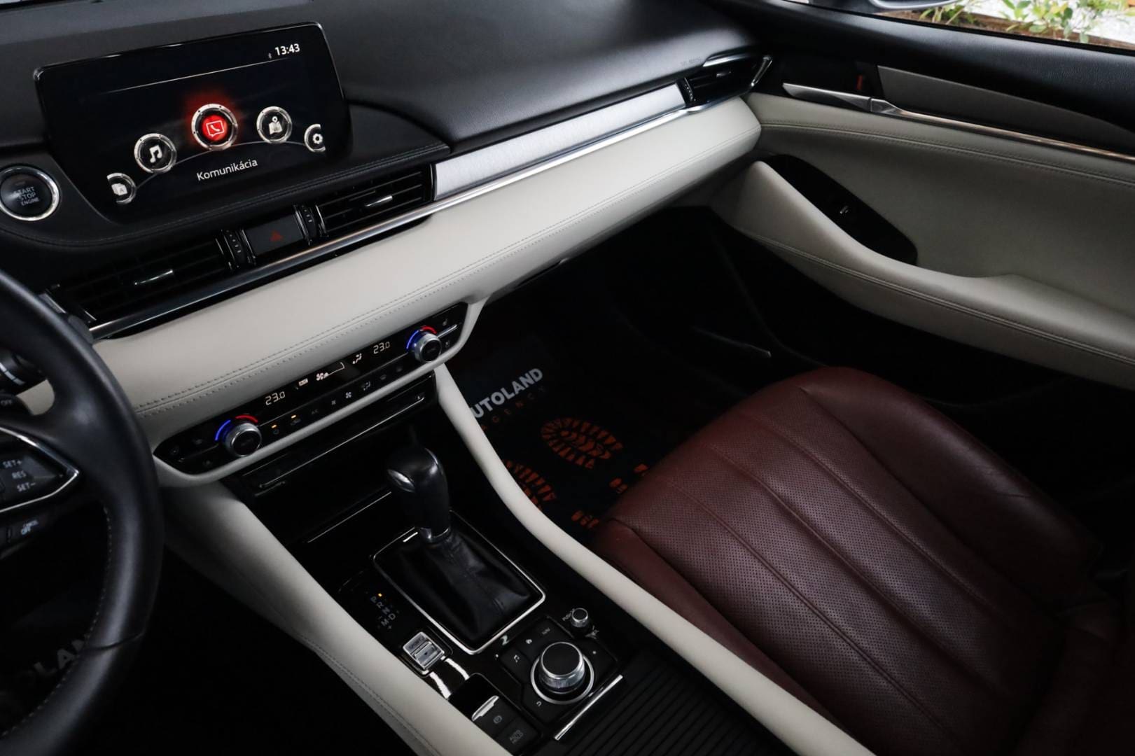 Mazda-6-20-Skyactiv-G165-Limited-Edition-100-years-Anniversary-AT-25