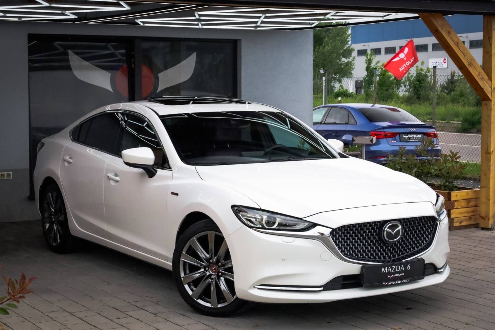 Mazda-6-20-Skyactiv-G165-Limited-Edition-100-years-Anniversary-AT-4