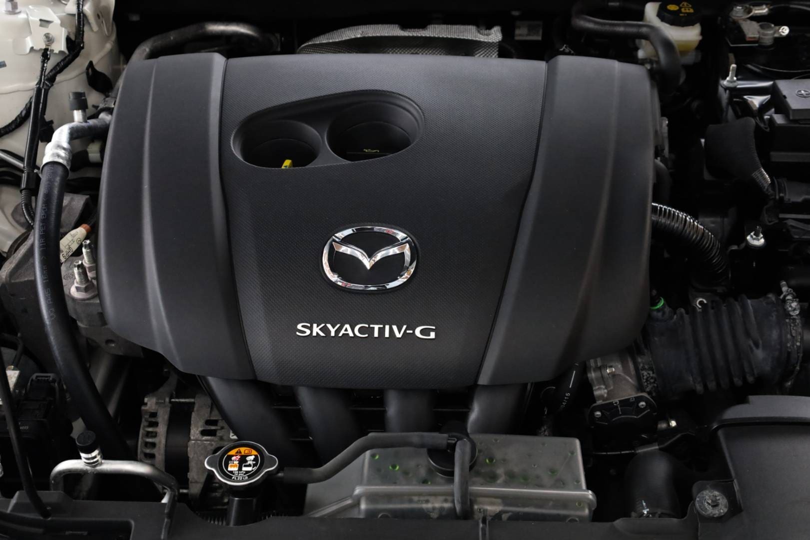 Mazda-6-20-Skyactiv-G165-Limited-Edition-100-years-Anniversary-AT-51