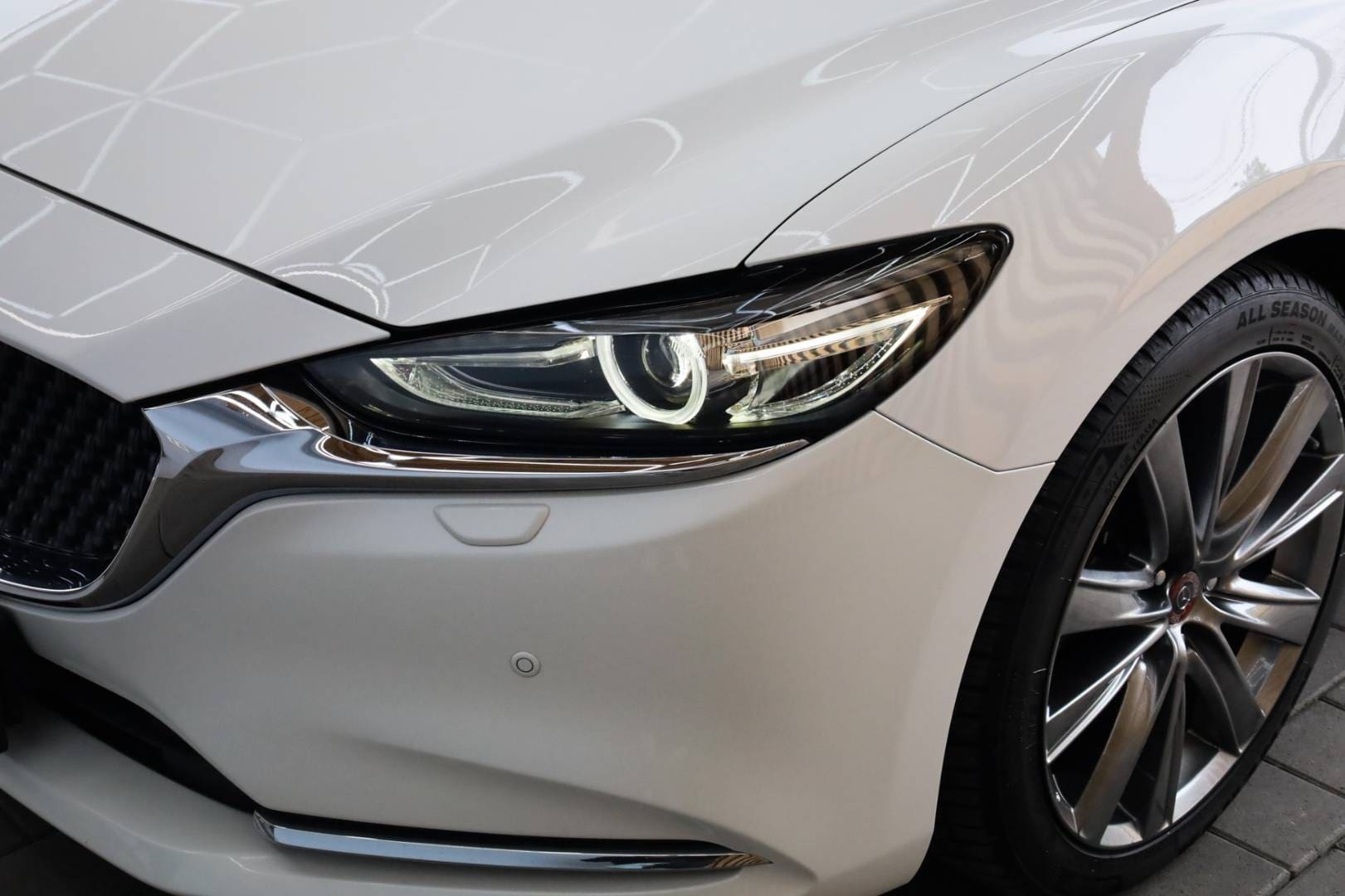 Mazda-6-20-Skyactiv-G165-Limited-Edition-100-years-Anniversary-AT-56