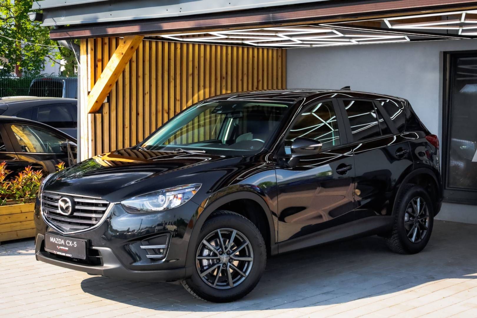 Mazda-CX-5-20-Skyactiv-G-AWD-Revolution-1