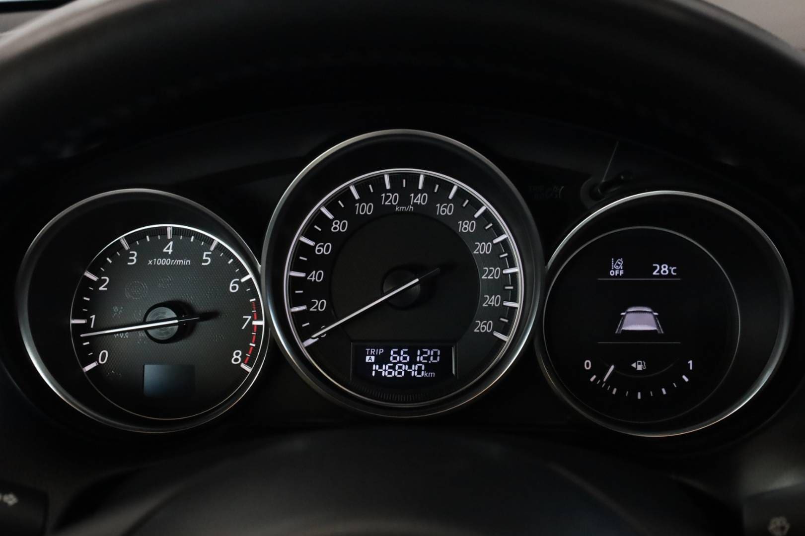 Mazda-CX-5-20-Skyactiv-G-AWD-Revolution-24