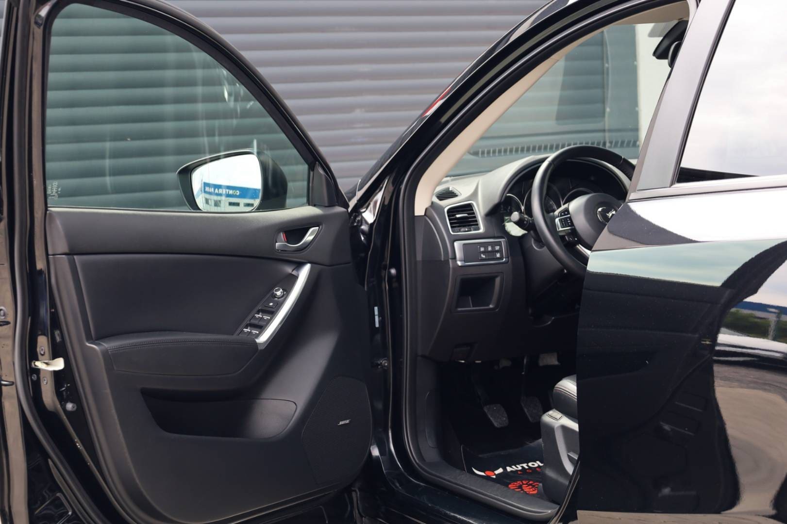 Mazda-CX-5-20-Skyactiv-G-Revolution-Top-AWD-10