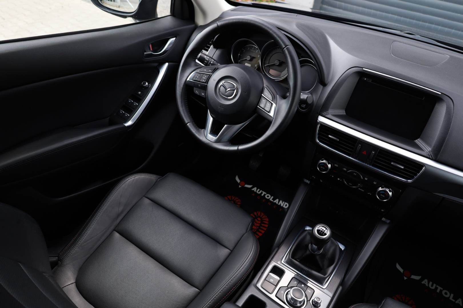 Mazda-CX-5-20-Skyactiv-G-Revolution-Top-AWD-14