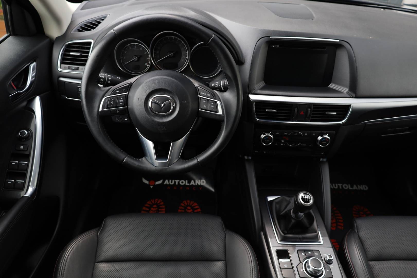 Mazda-CX-5-20-Skyactiv-G-Revolution-Top-AWD-15