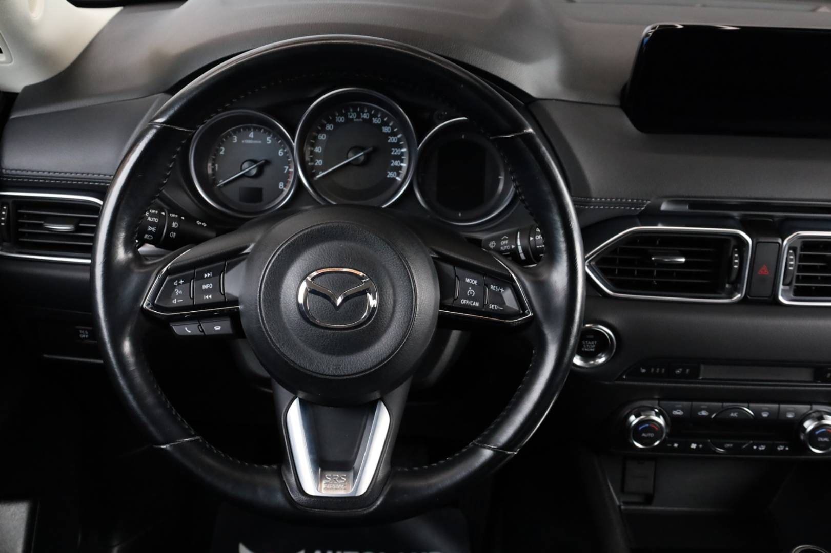 Mazda-CX-5-20-Skyactiv-G165-Attraction-16