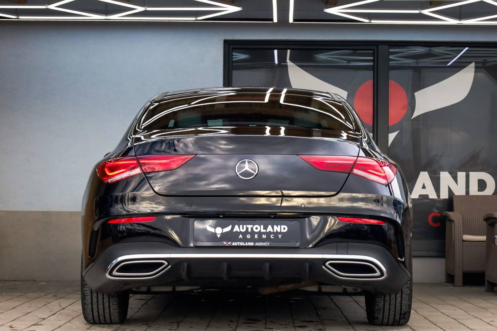 Mercedes-Benz-CLA-Kupe-200d-AMG-Line-AT-10