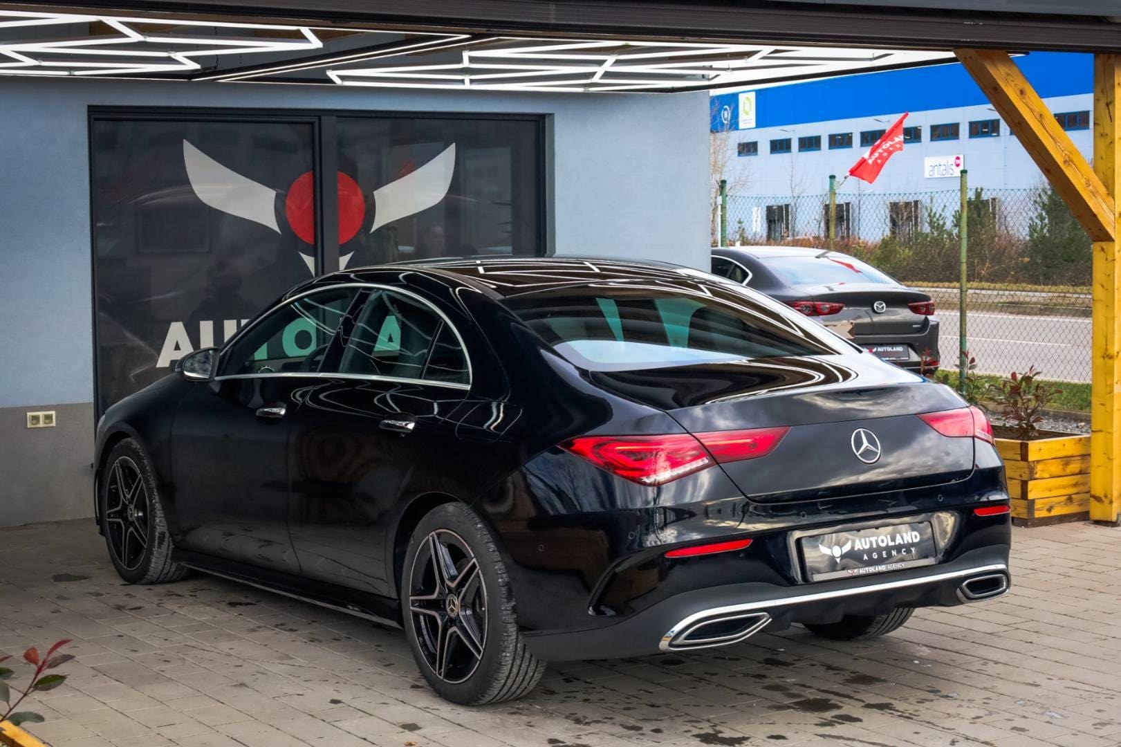 Mercedes-Benz-CLA-Kupe-200d-AMG-Line-AT-13