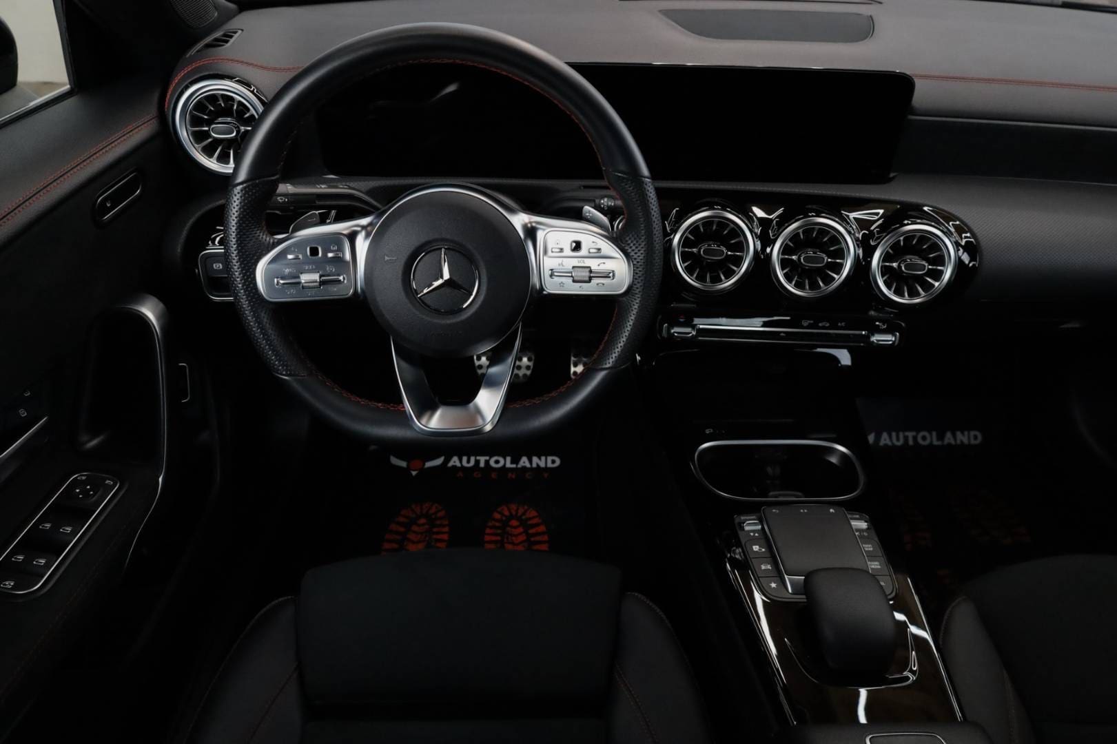 Mercedes-Benz-CLA-Kupe-200d-AMG-Line-AT-19