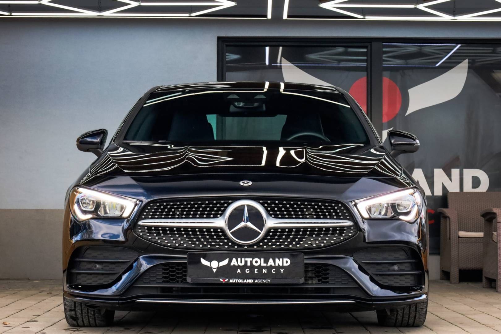 Mercedes-Benz-CLA-Kupe-200d-AMG-Line-AT-3