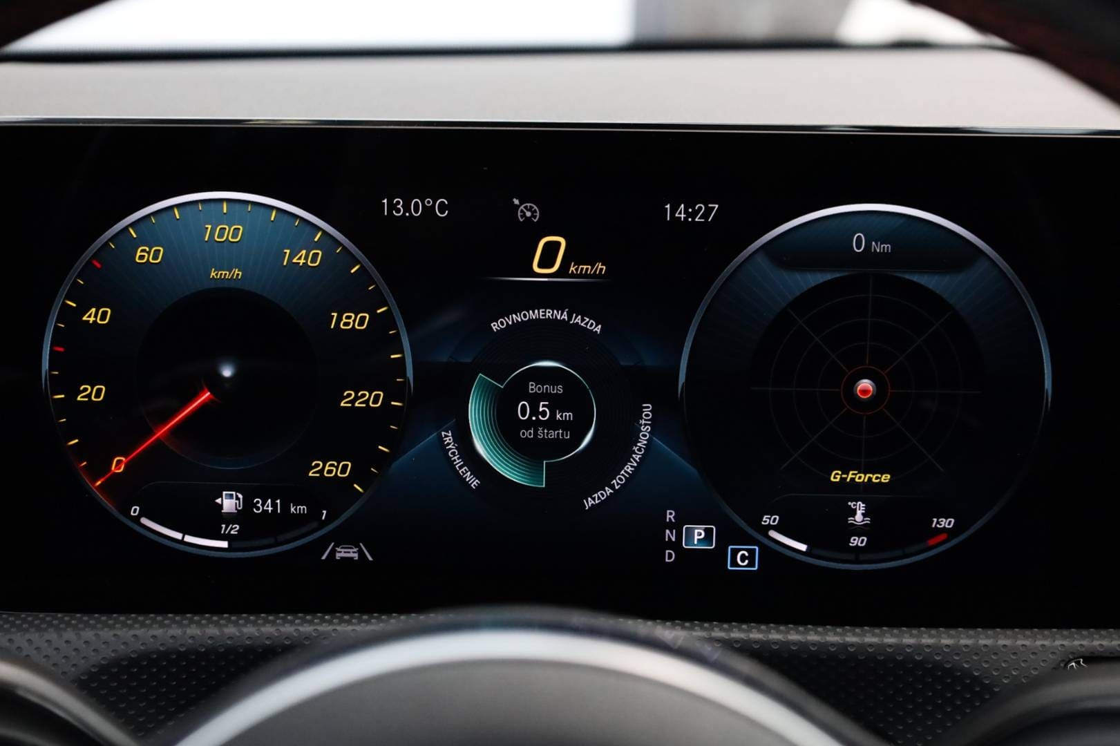 Mercedes-Benz-CLA-Kupe-200d-AMG-Line-AT-30