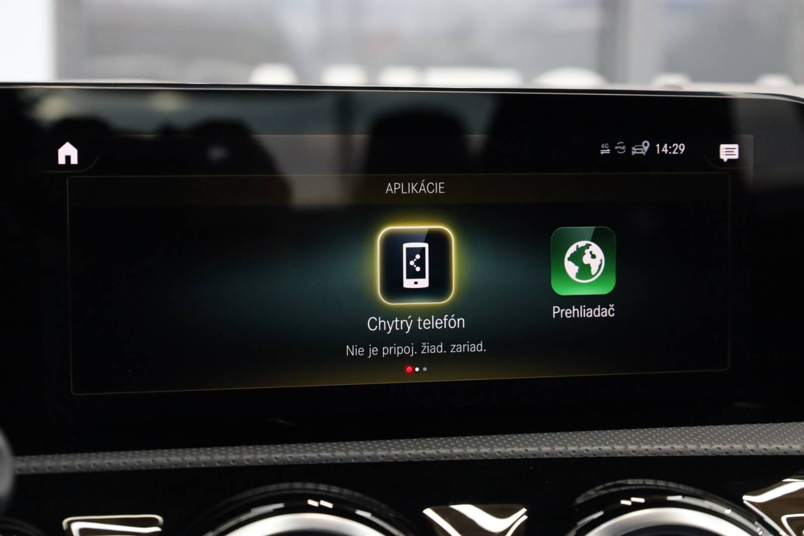 Mercedes-Benz-CLA-Kupe-200d-AMG-Line-AT-41