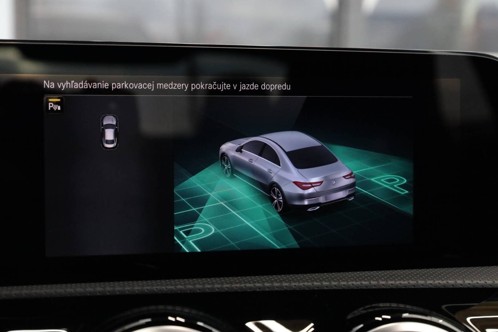Mercedes-Benz-CLA-Kupe-200d-AMG-Line-AT-44
