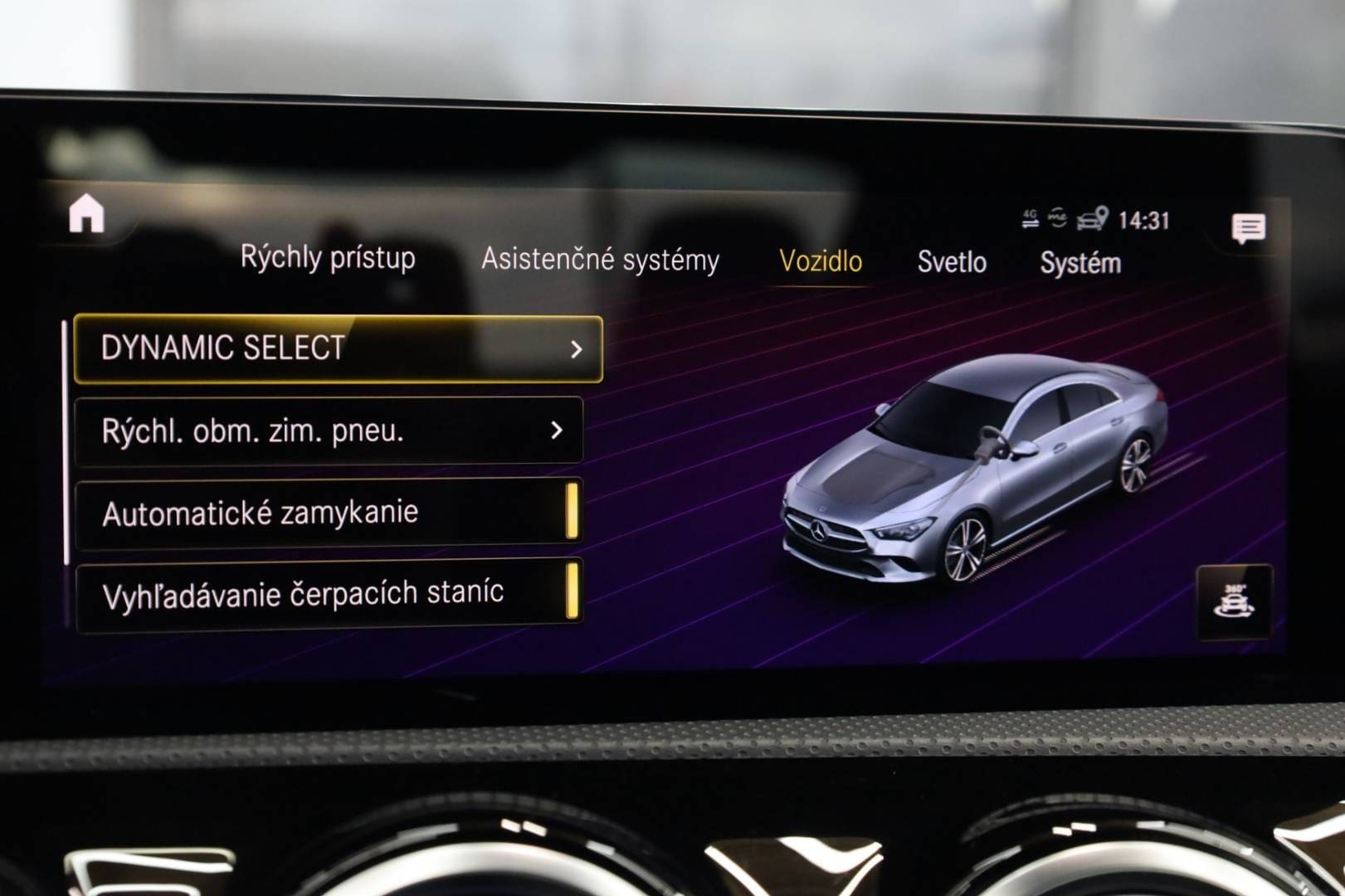 Mercedes-Benz-CLA-Kupe-200d-AMG-Line-AT-47
