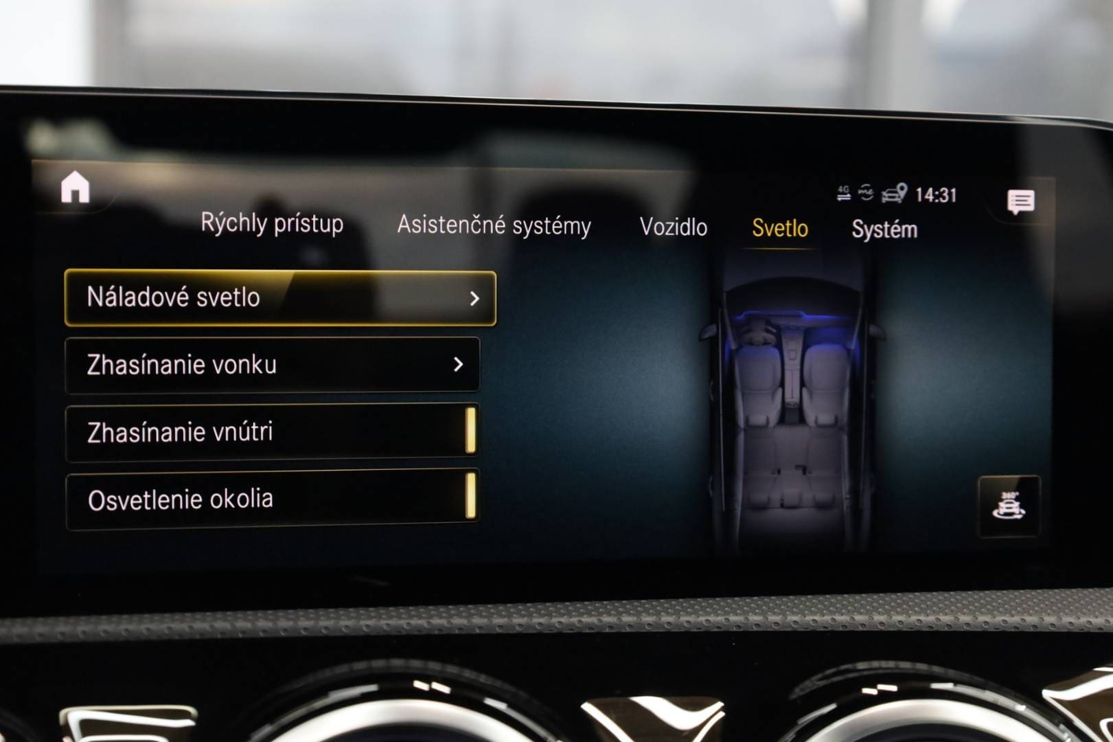 Mercedes-Benz-CLA-Kupe-200d-AMG-Line-AT-48