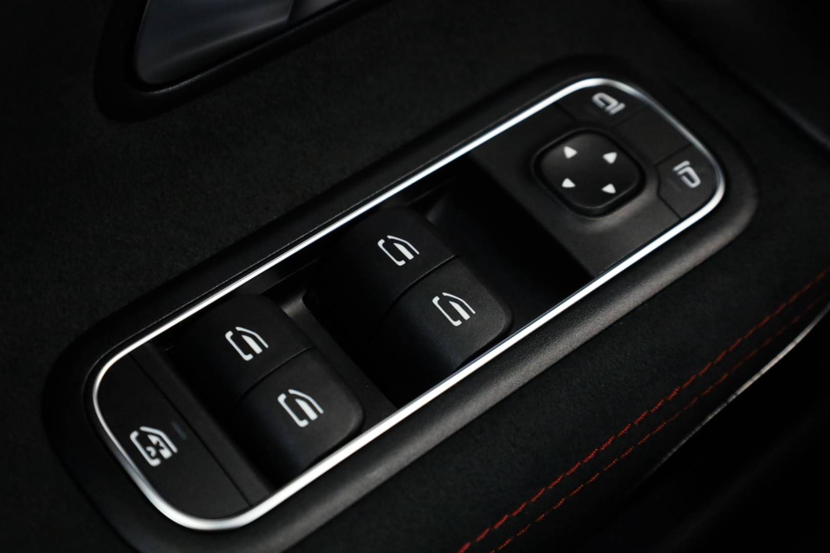 Mercedes-Benz-CLA-Kupe-200d-AMG-Line-AT-54