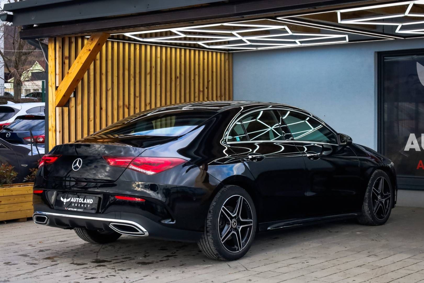 Mercedes-Benz-CLA-Kupe-200d-AMG-Line-AT-8