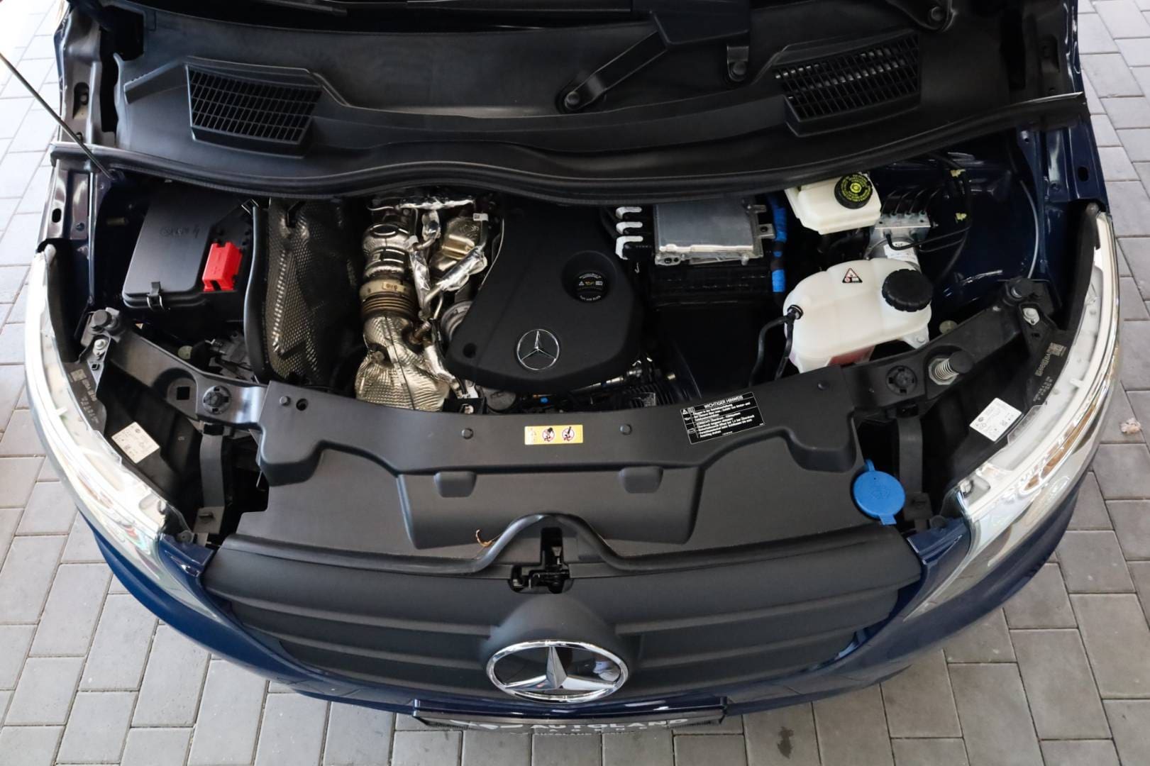 Mercedes-Benz-Vito-Tourer-119-CDI-extralang-Pro-4x4-AT-43