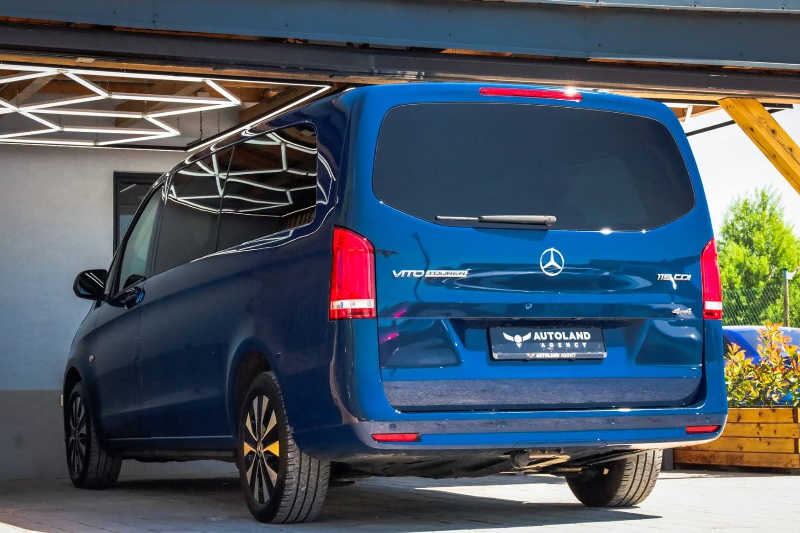 Mercedes-Benz-Vito-Tourer-119-CDI-extralang-Pro-4x4-AT-8