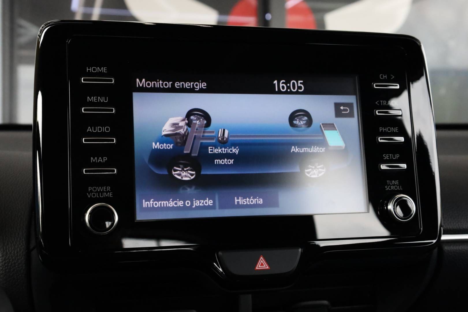 Toyota-Yaris-15-Dynamic-Force-Comfort-MDS-30