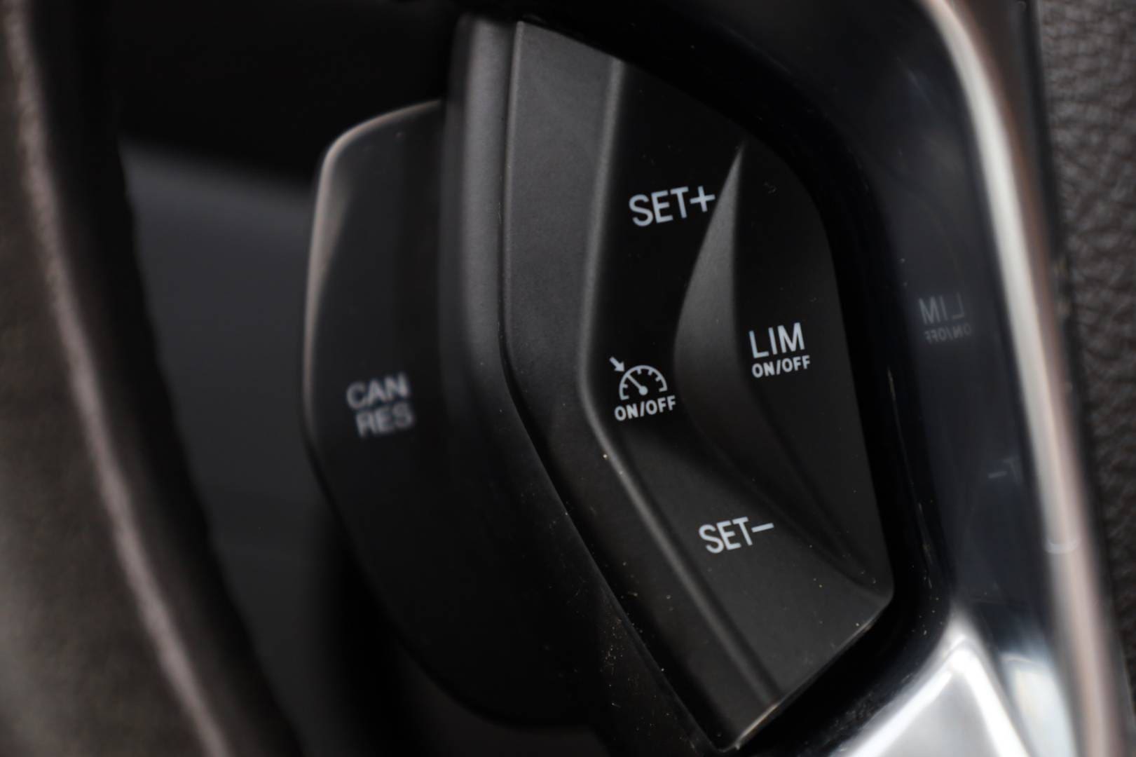 Ford-Transit-20-TDCi-Trend-L2H2-T310-FWD-18