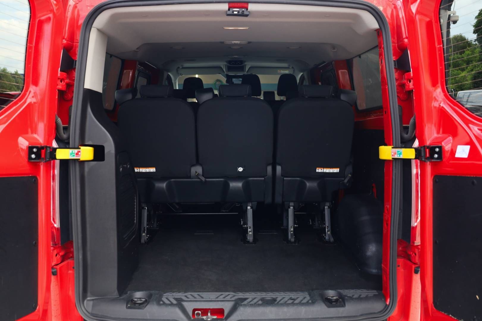 Ford-Transit-Custom-20-TDCi-EcoBlue-130-Trend-L2-T320-AT-33