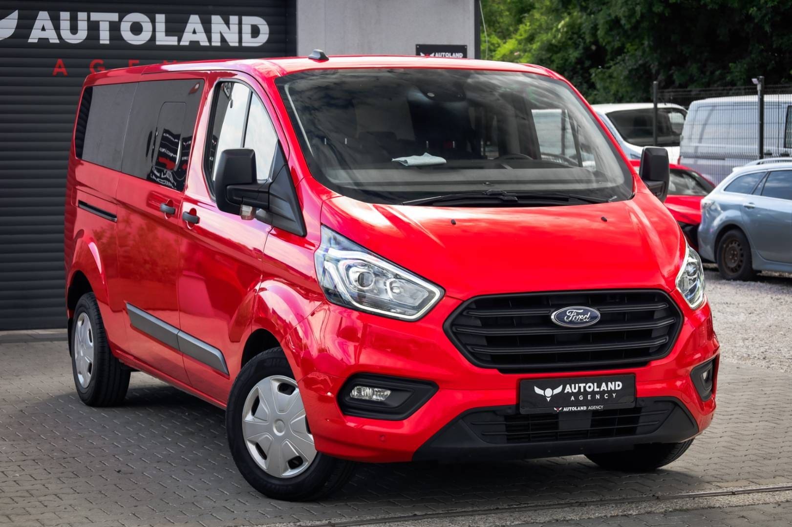 Ford-Transit-Custom-20-TDCi-EcoBlue-130-Trend-L2-T320-AT-4