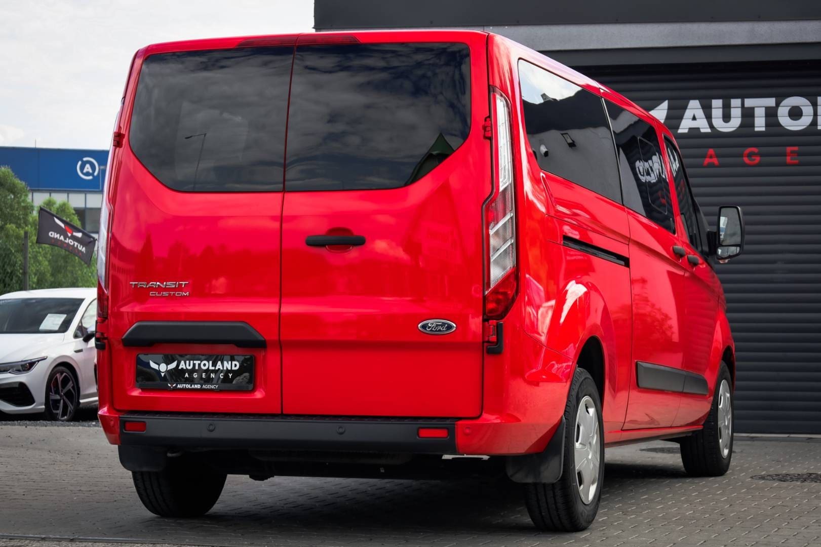 Ford-Transit-Custom-20-TDCi-EcoBlue-130-Trend-L2-T320-AT-5