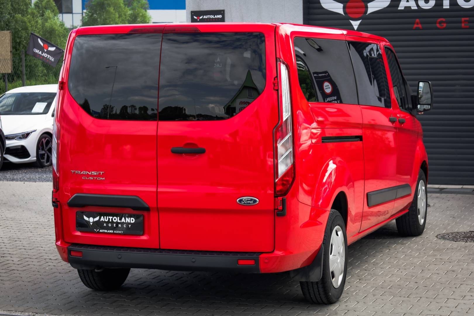 Ford-Transit-Custom-20-TDCi-EcoBlue-130-Trend-L2-T320-AT-6