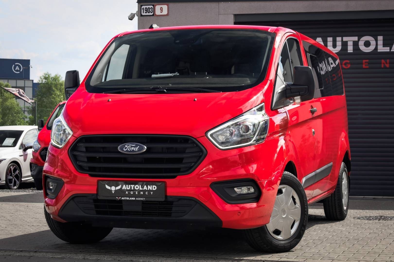 Ford-Transit-Custom-20-TDCi-EcoBlue-130-Trend-L2-T320-AT